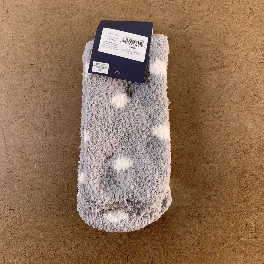 GAP Women's One Size Gray Santa‎ Holiday Print Cozy Socks 1 Pair NWT